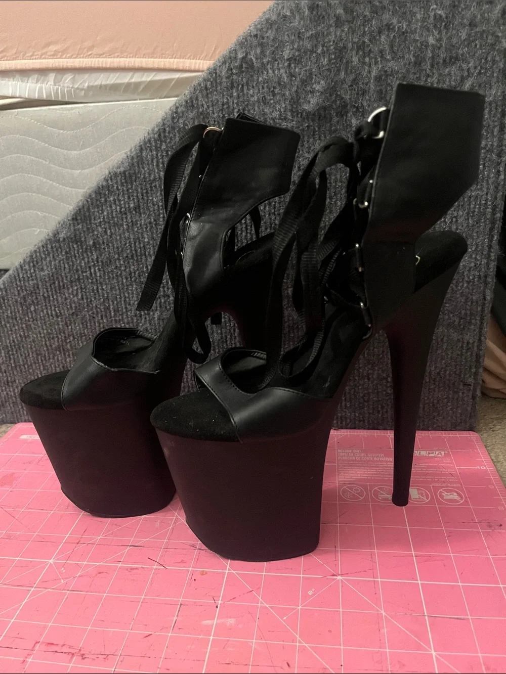 Pleaser Flamingo 800-14 Black Lace-Up Platform Heels